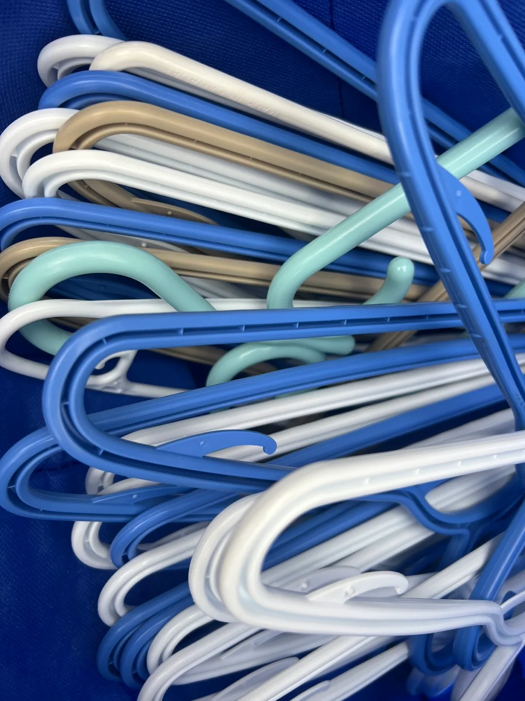 Lot of Plastic Hangers image indicator(3)