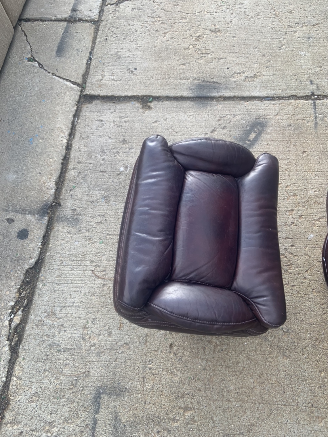 Recliner and Ottoman Set - photo 4