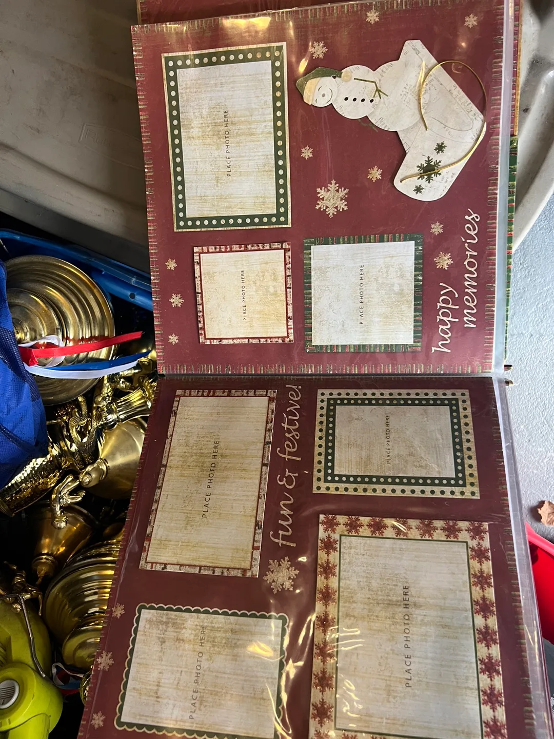 Christmas Scrapbook - Deck the Halls with Boughs of Holly image indicator(3)