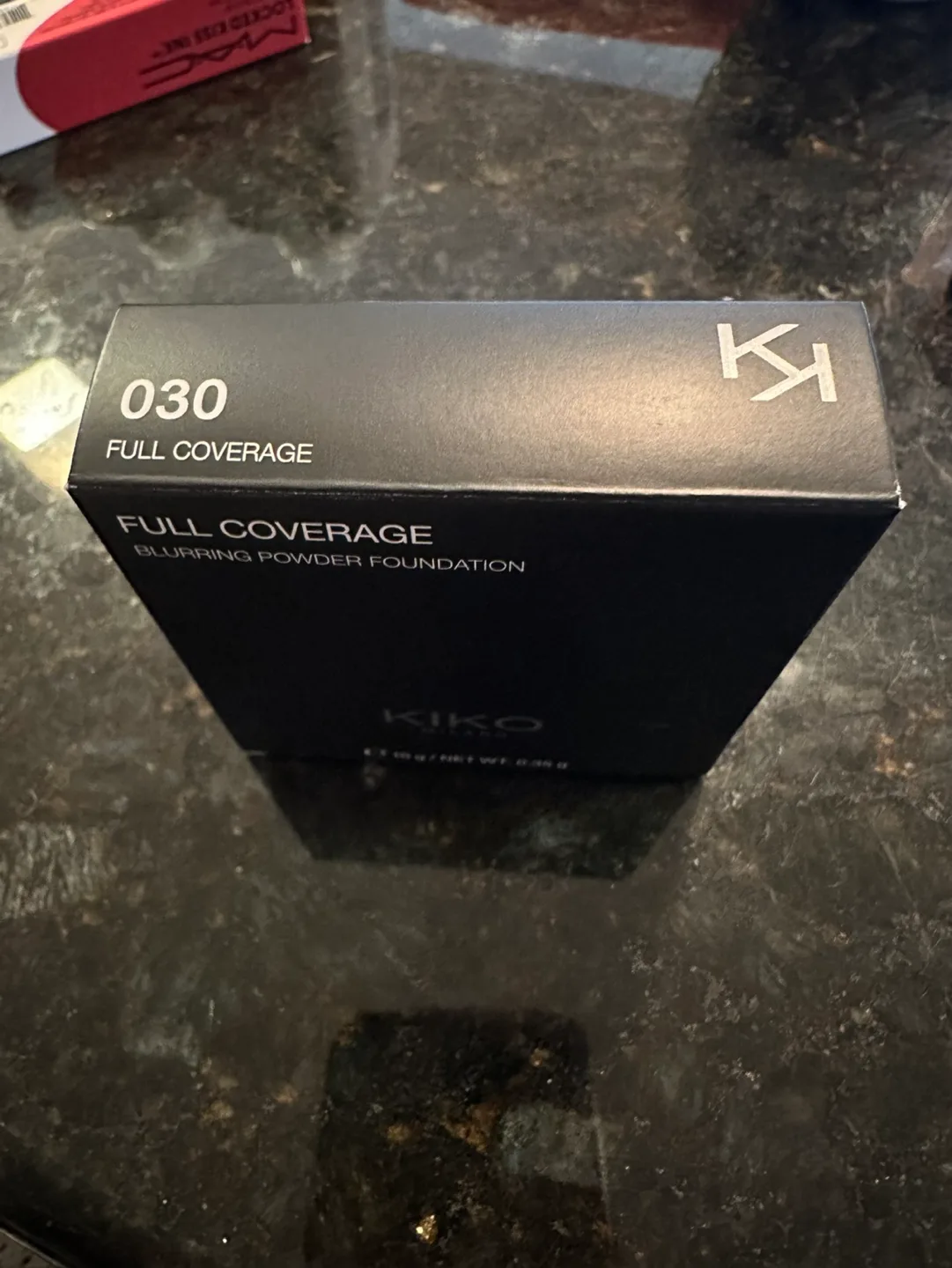 Kiko Full Coverage Blurring Powder Foundation image indicator(4)