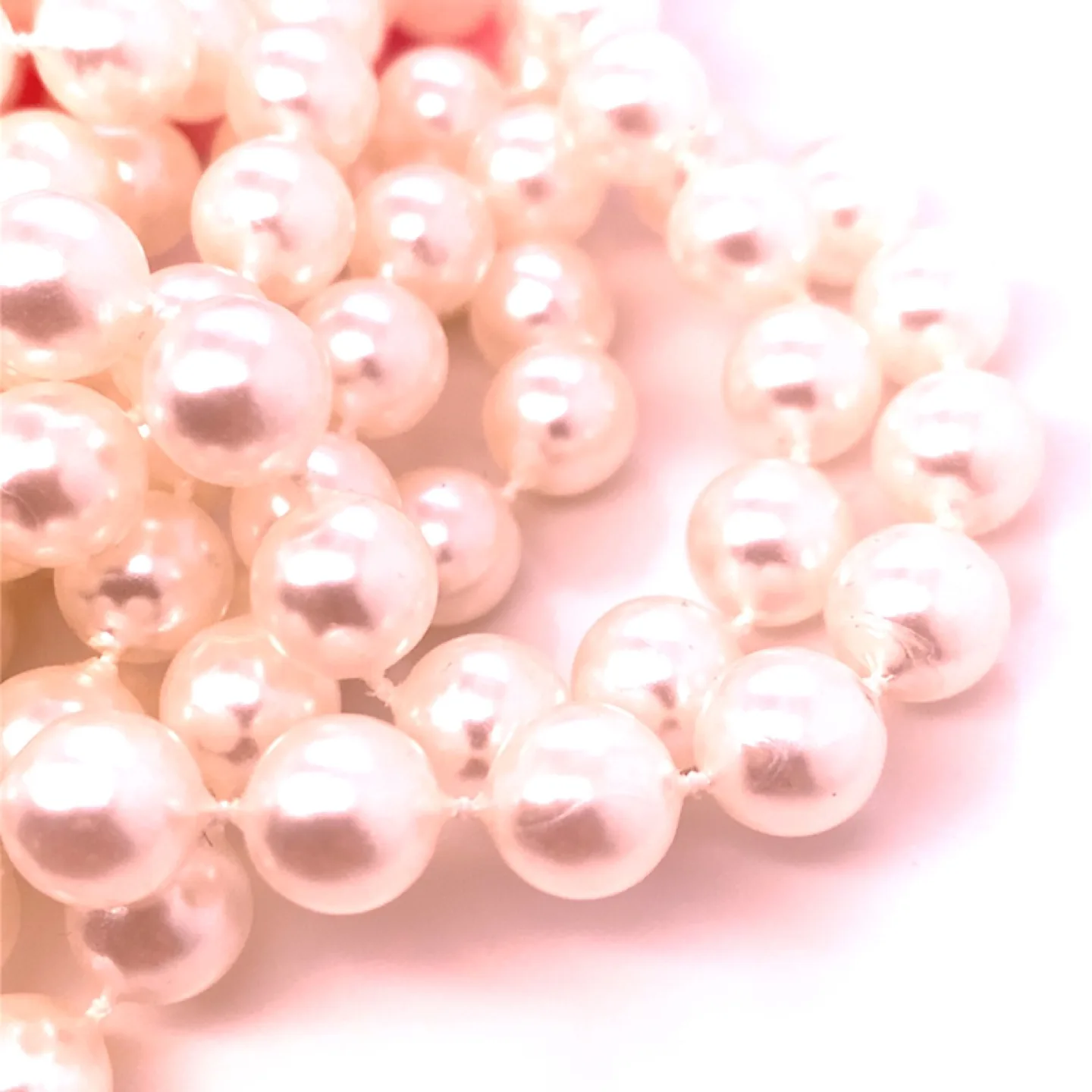 8MM Great Gatsby Pearl Necklace 70” image indicator(8)