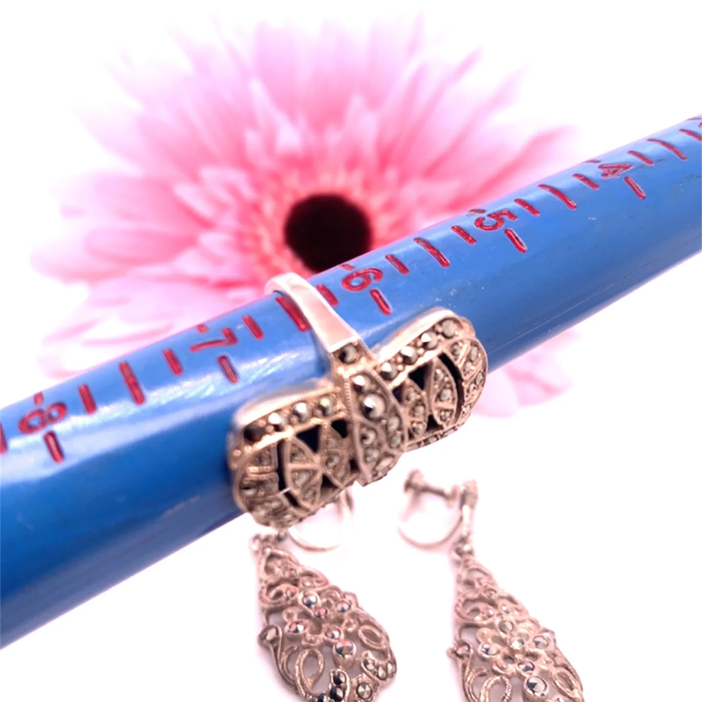 Vintage Marcasite Ring and Earrings Set image indicator(2)