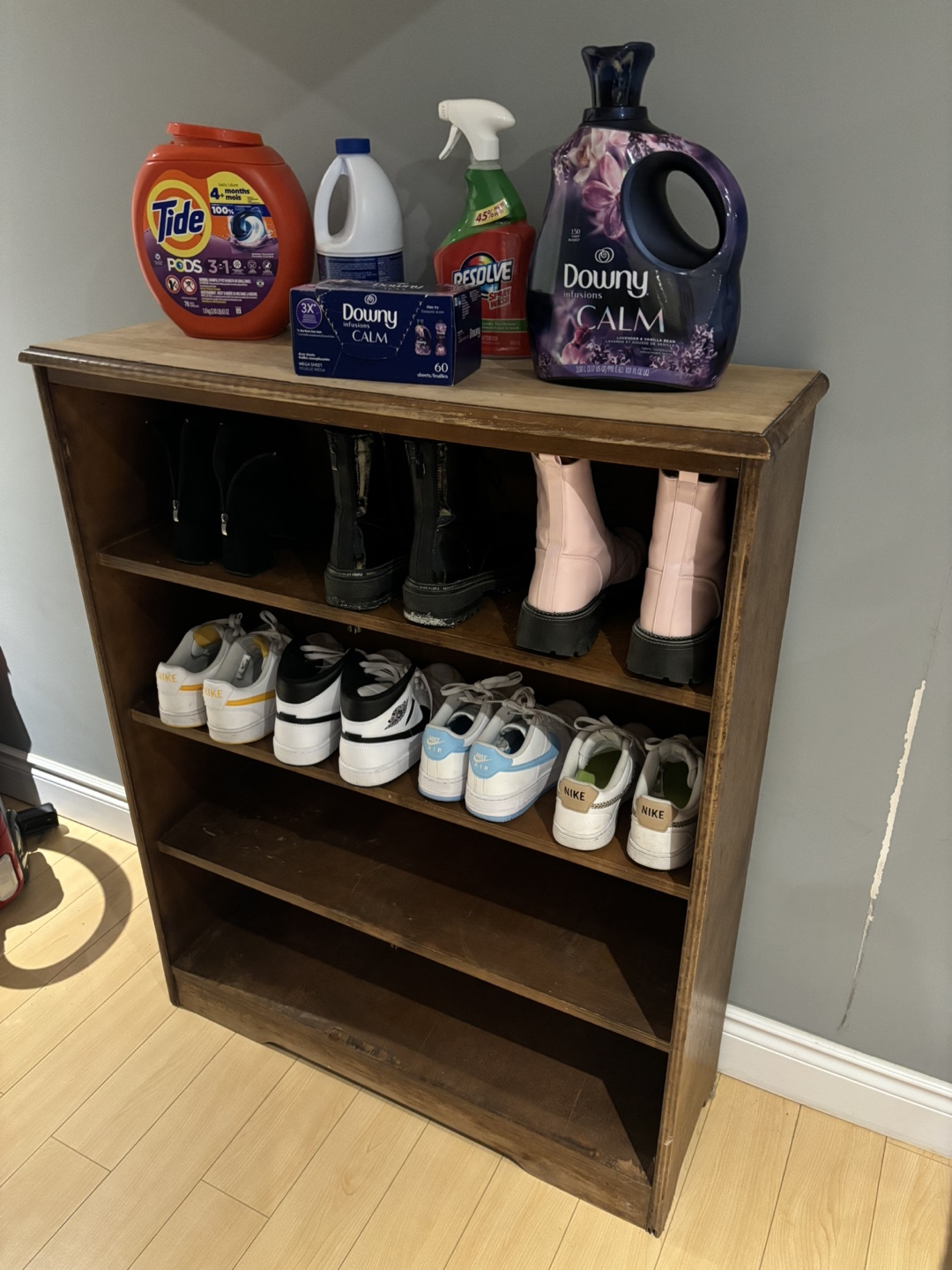 Wooden Bookshelf - photo 2