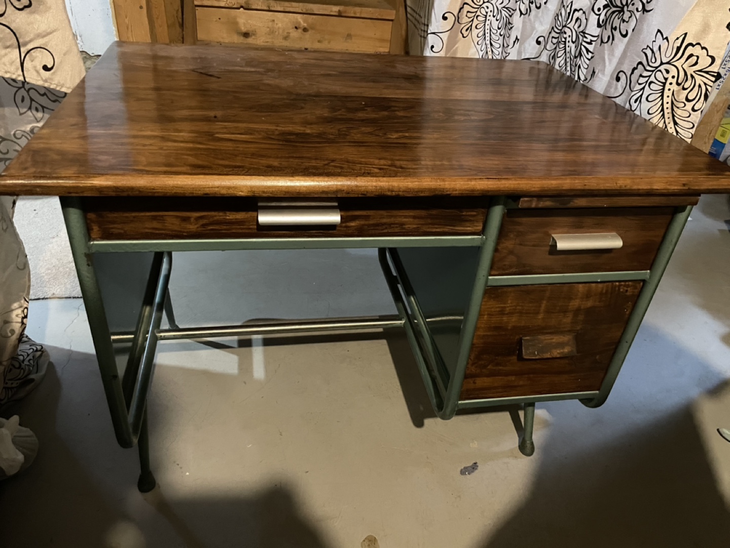 Vintage Office Desk with Metal Legs - photo 2