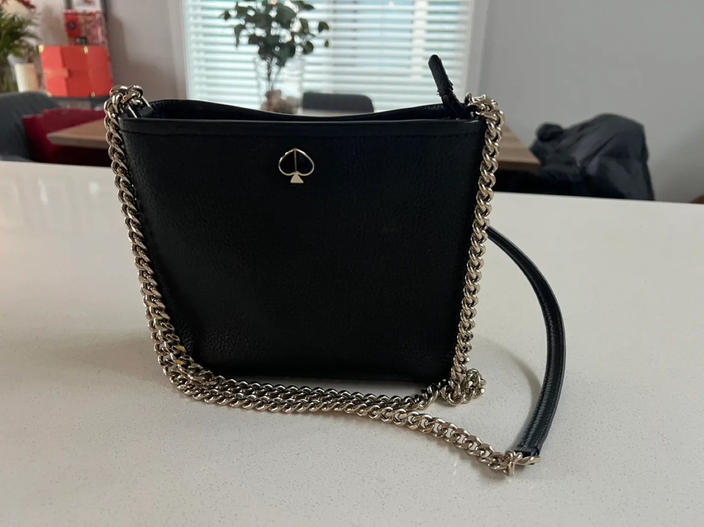 Kate Spade Small Black Chain Bag image indicator(2)