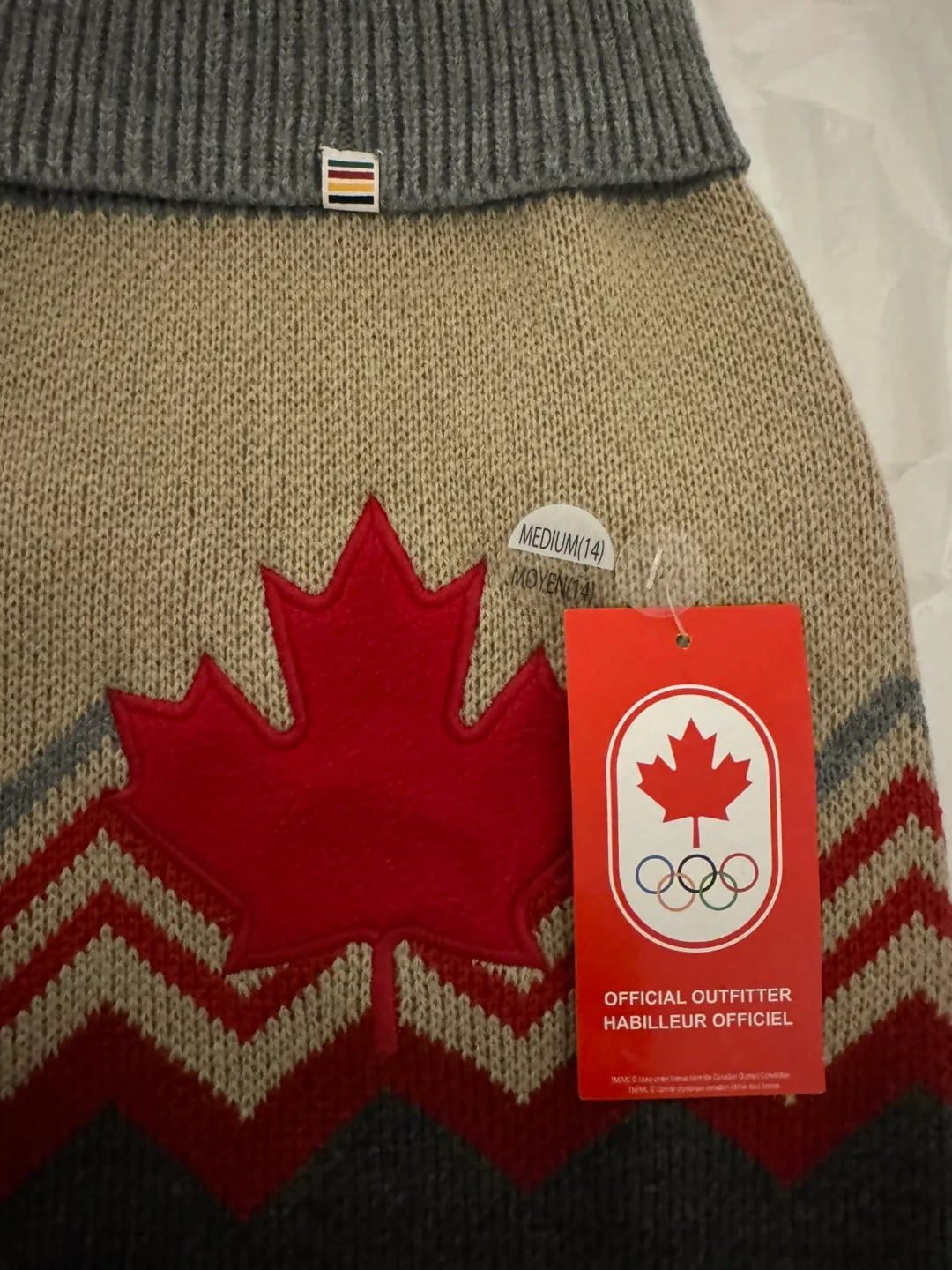 NWT Canadian Olympic Dog Sweater image indicator(2)