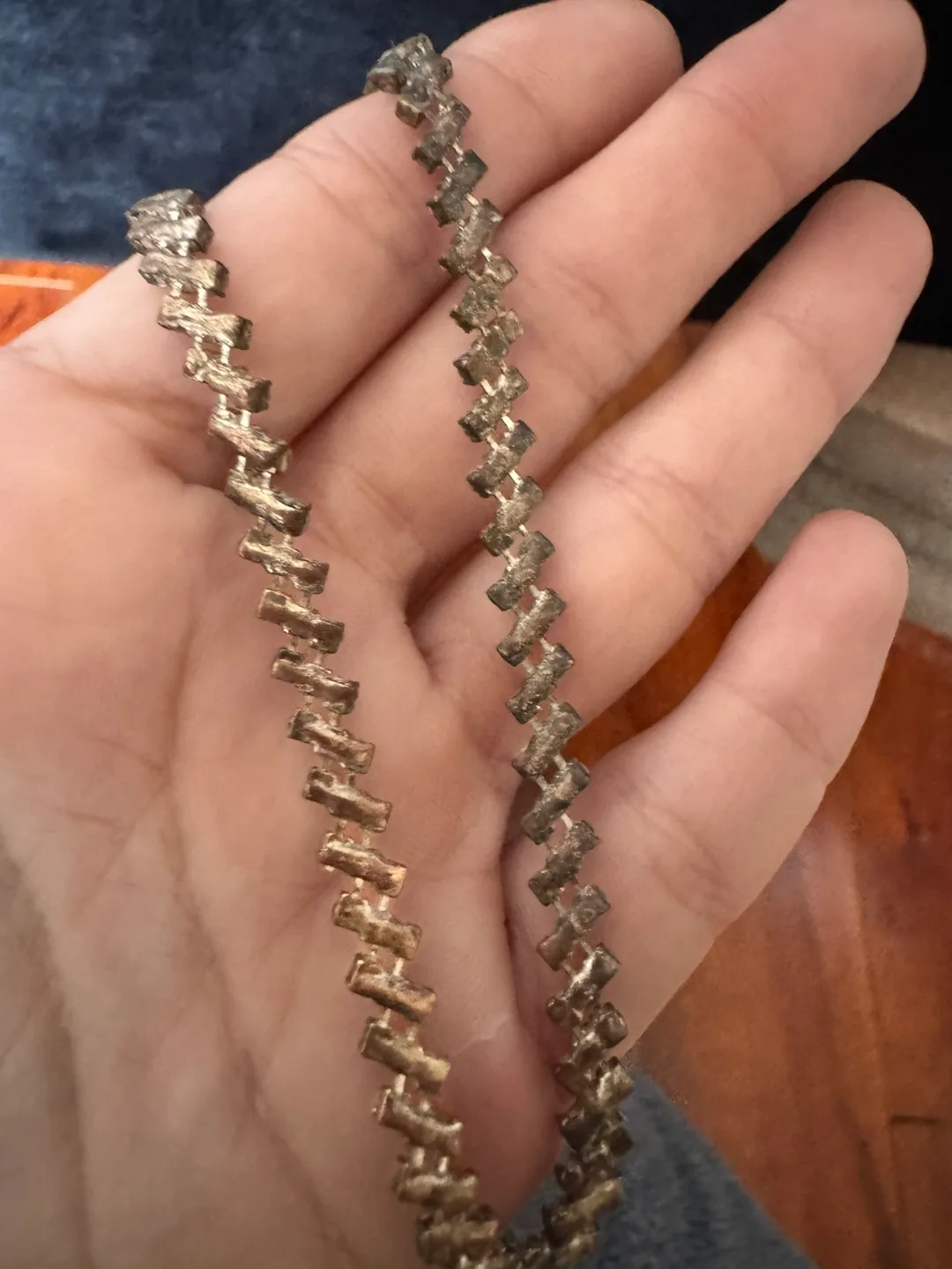 Silver Necklace image indicator(3)