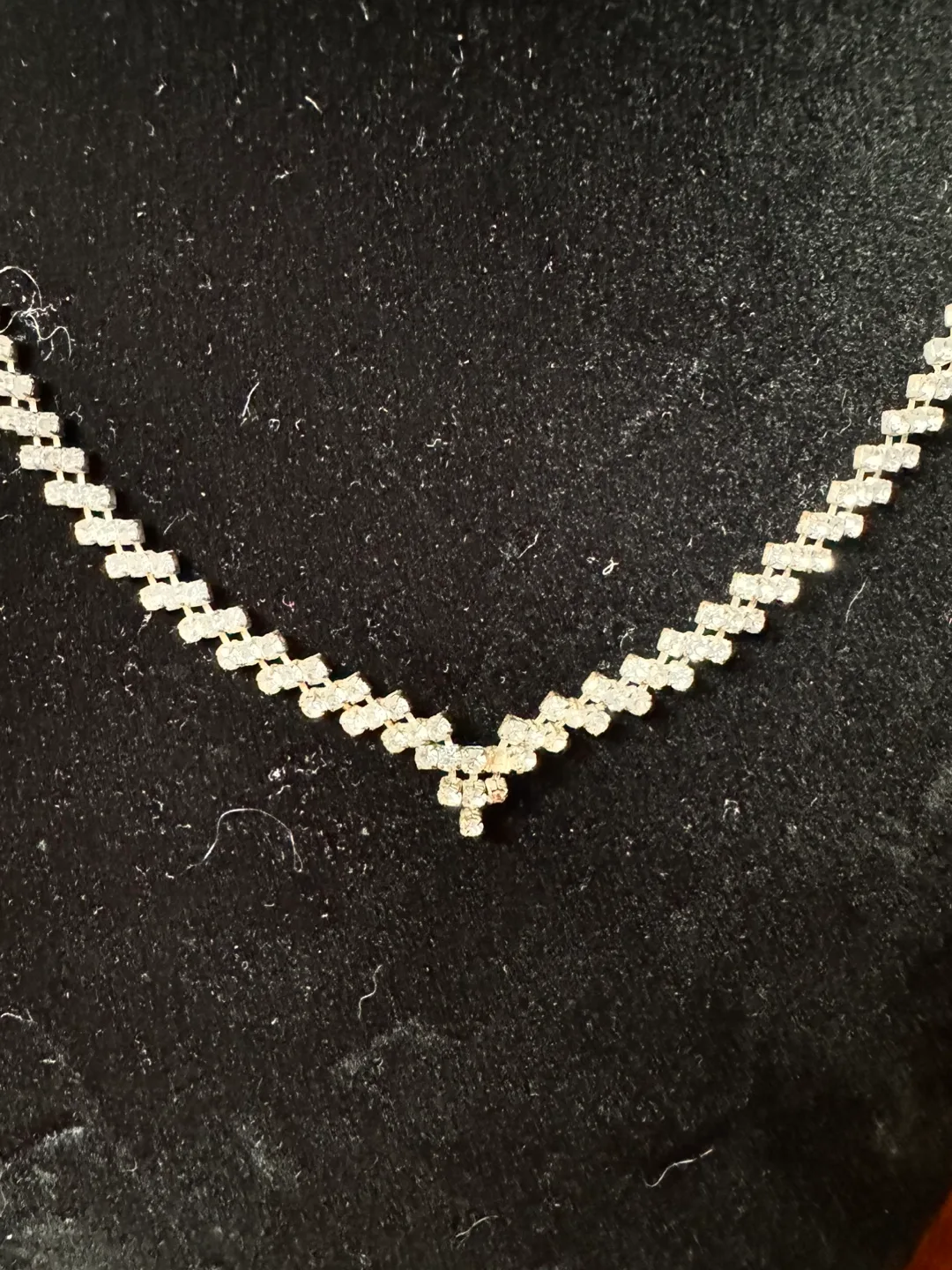 Silver Necklace image indicator(2)