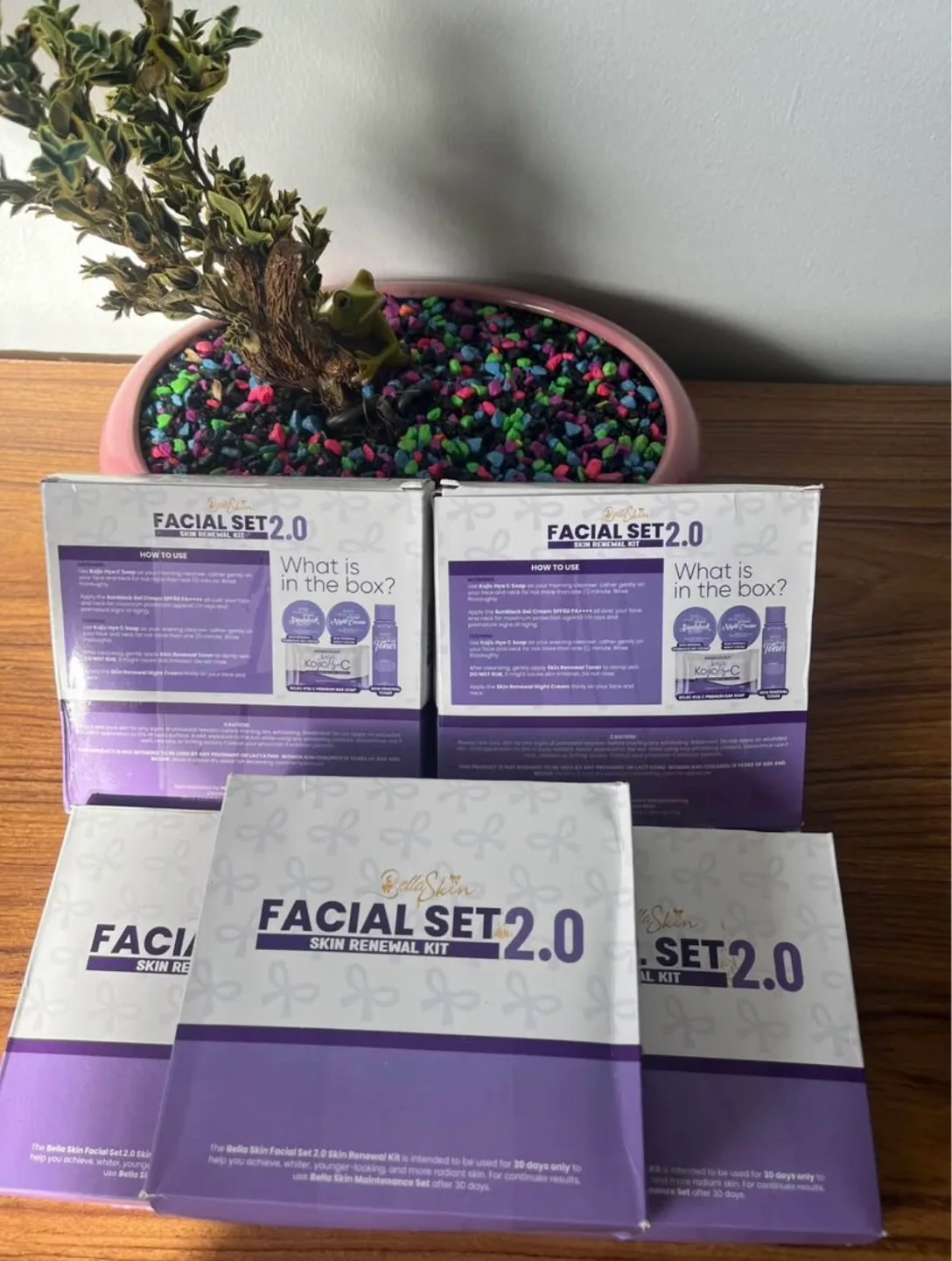 Bella Skin Facial Set 2.0 Skin Renewal Kit image indicator(2)