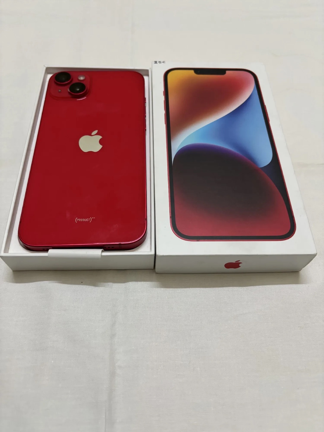 NEW iPhone 14 Plus PRODUCT)RED, 128GB - photo 2