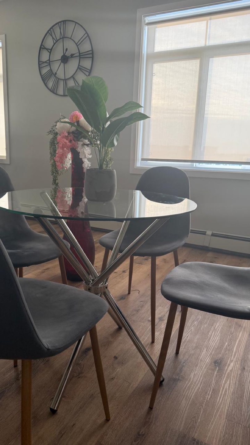 Dining set