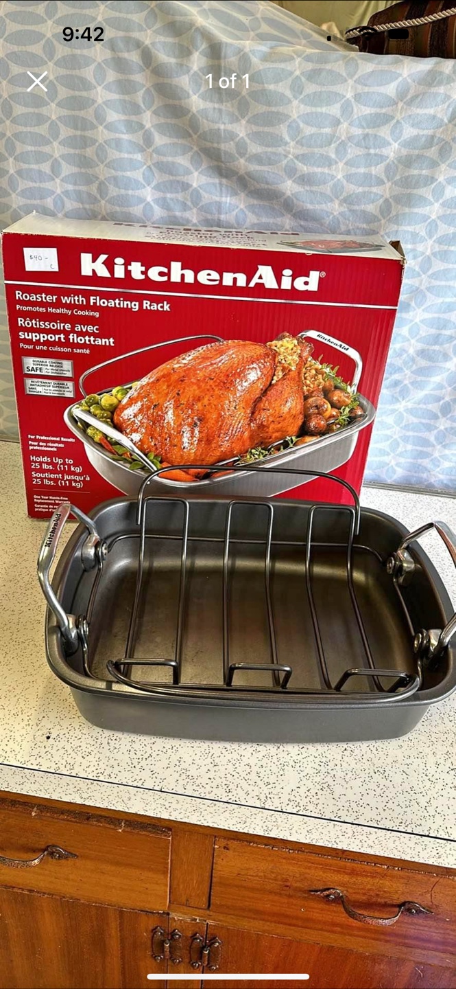 KitchenAid Roaster with Floating Rack $20