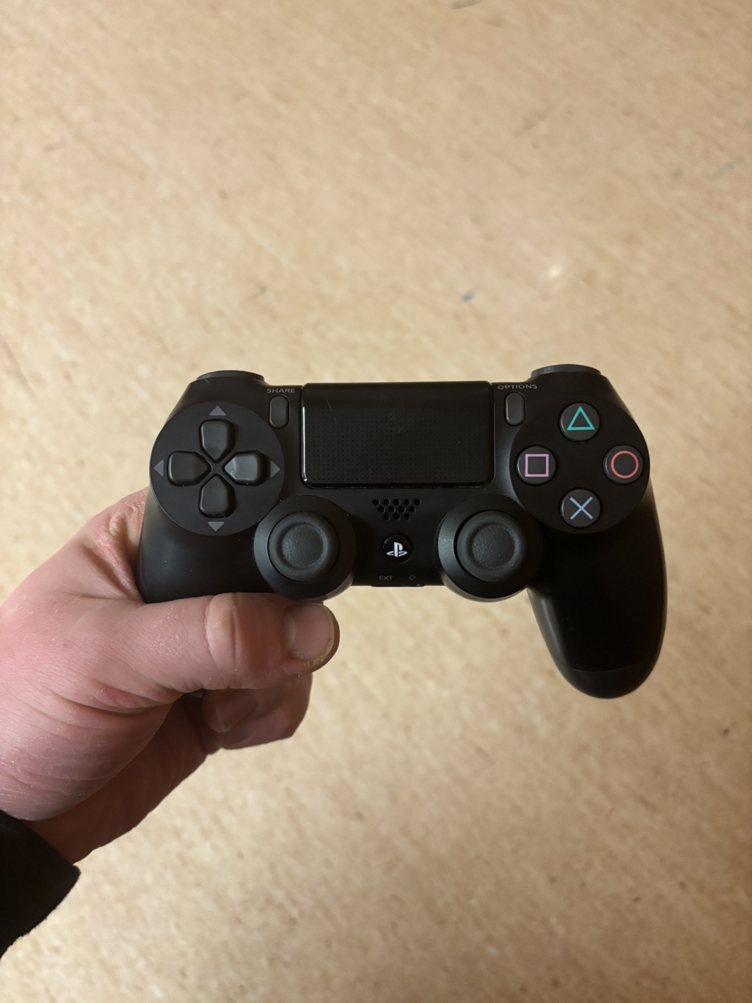 PS4 Controller