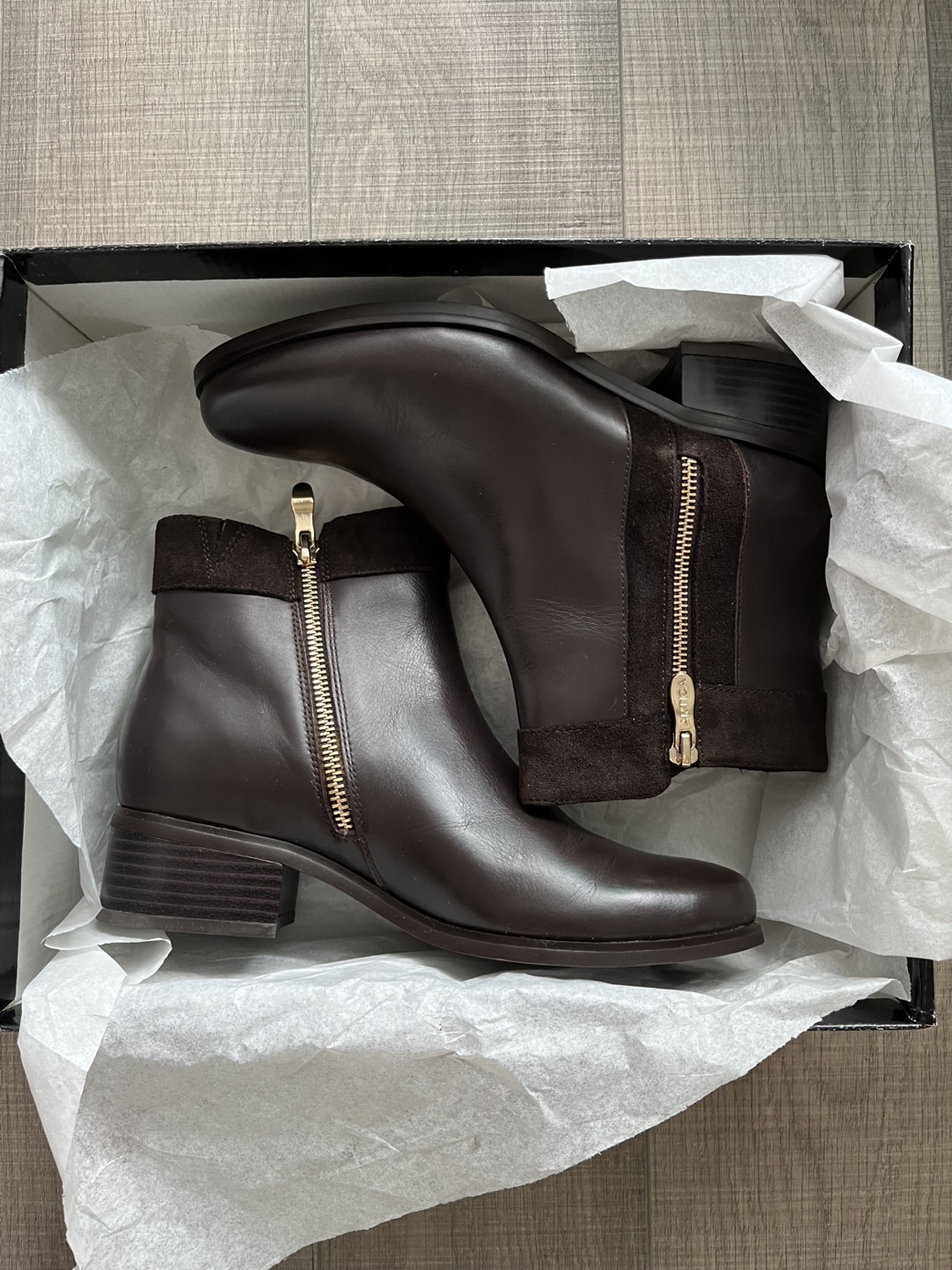 Brand New Artica Women Booties size 7