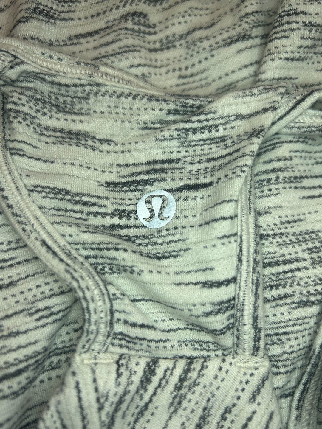 Lululemon Racerback Tank Top Size 4 - photo 3