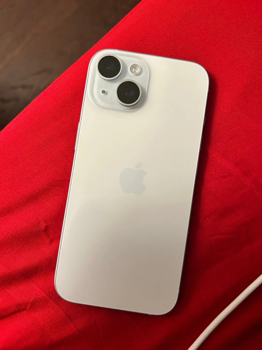iPhone 15 - 128GB - Blue thumbnail