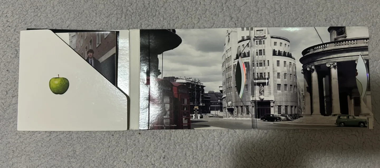 The Beatles - On Air - Live at the BBC Volume 2 (2CD) image indicator(4)