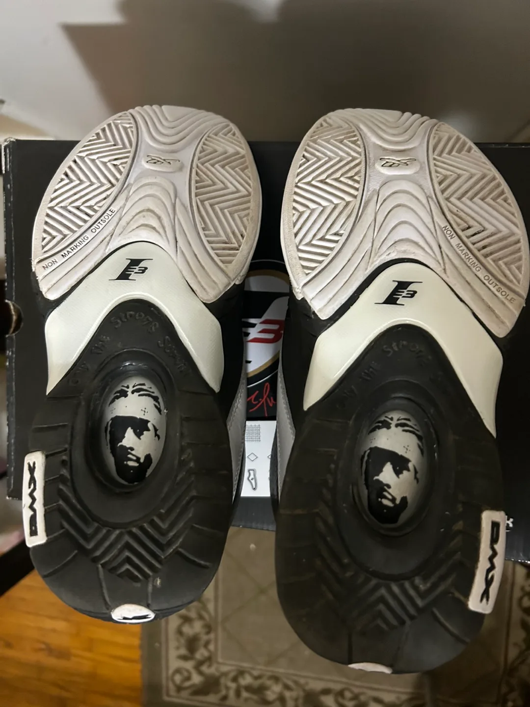 Reebok Answer IV (White and Black) image indicator(6)