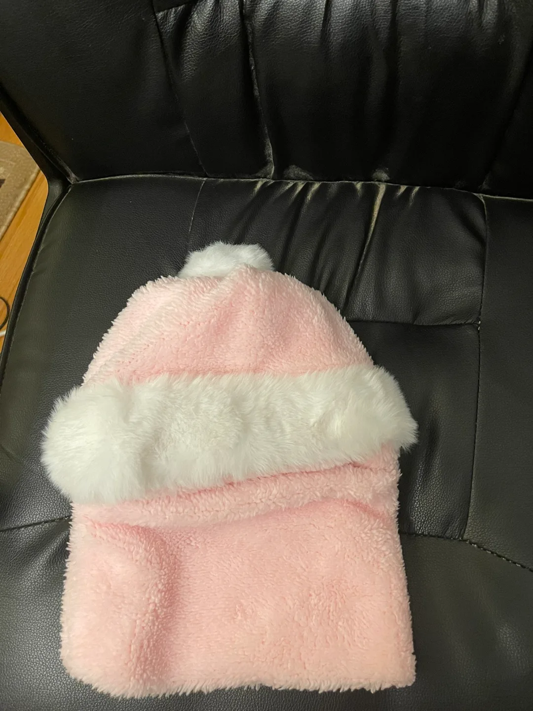 Soft Winter Hats image indicator(3)