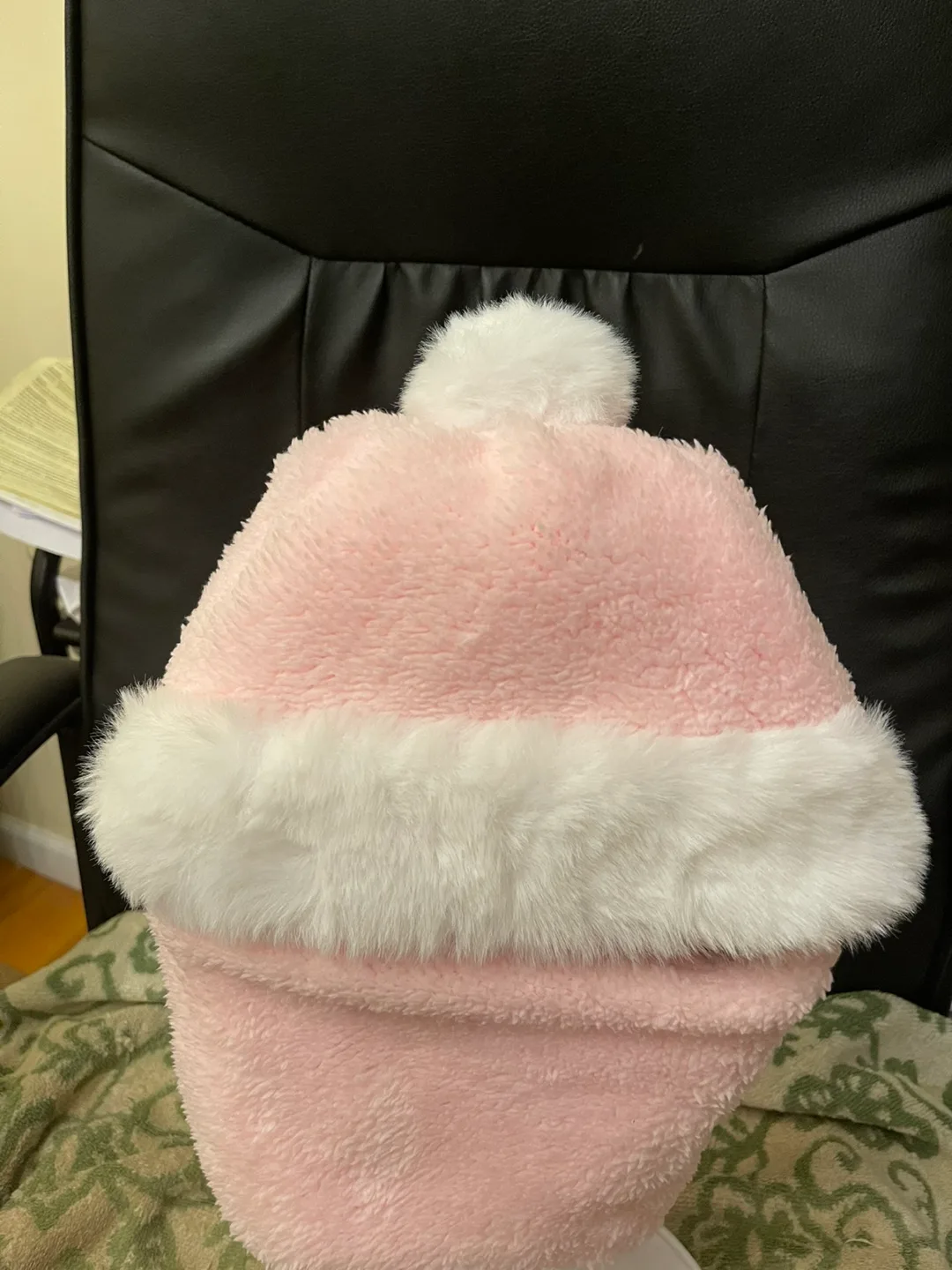 Soft Winter Hats image indicator(4)