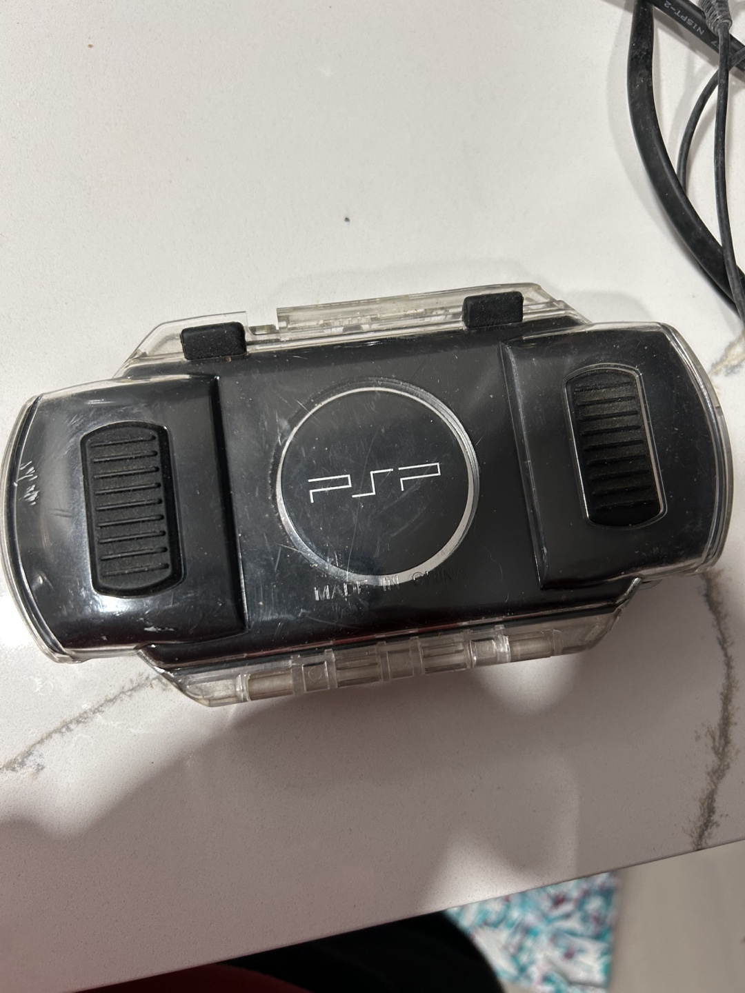 Sony PlayStation Portable Slim & Lite (PSP-3000) with games - photo 2