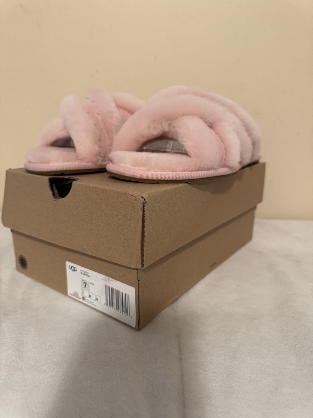 UGG Women's Scuffita Slippers - photo 2