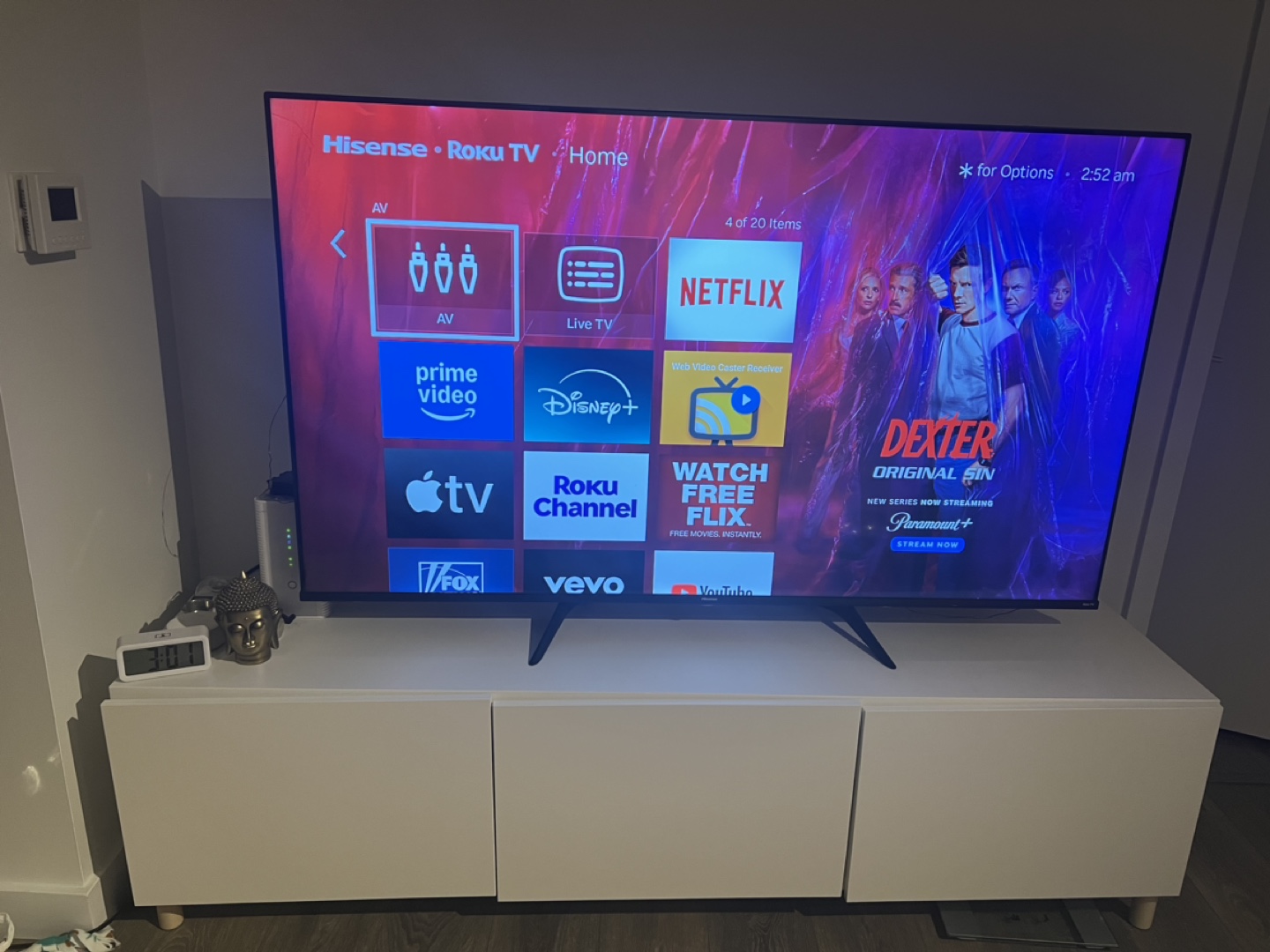 Hisense Roku TV 65” - photo 3