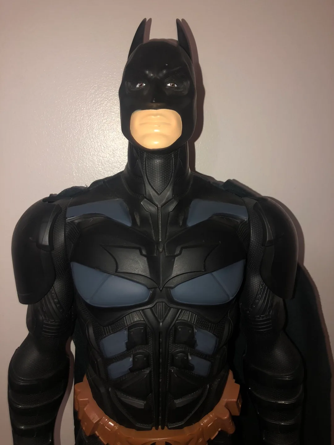 Batman Action Figure 31 inches tall image indicator(5)