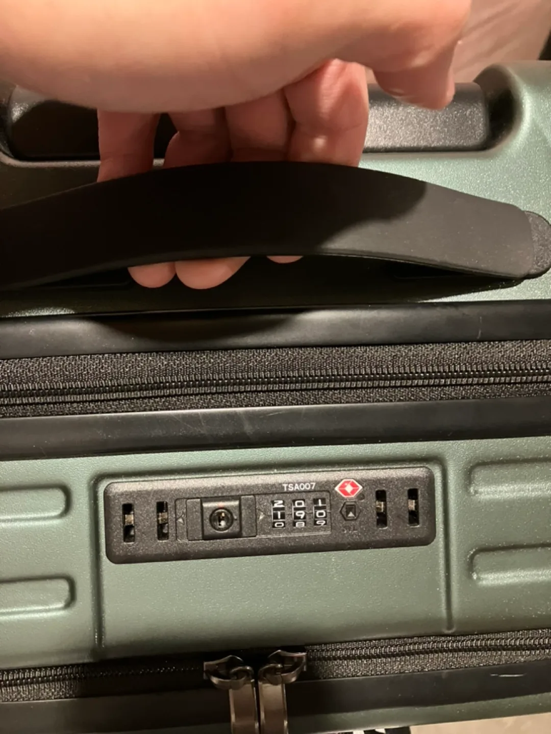 Tydeckare 20 inch carryon luggage image indicator(9)