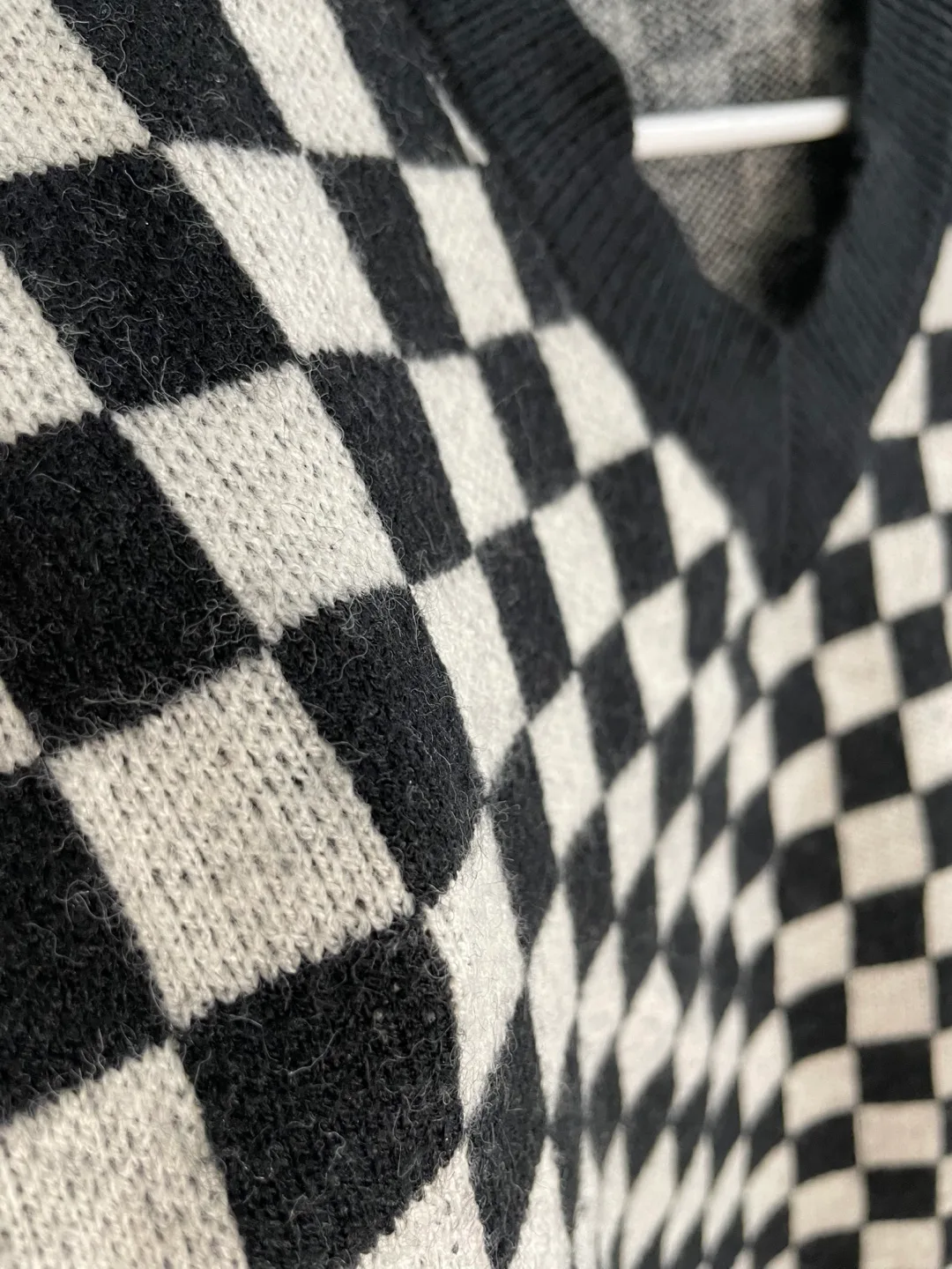 Oak + Fort Checkered Knit Vest image indicator(4)