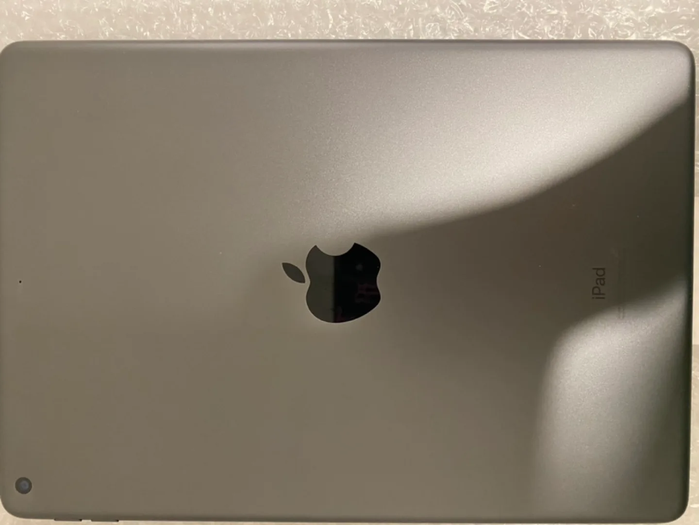 iPad 7th Generation - Perfect For Christmas Gift image indicator(3)