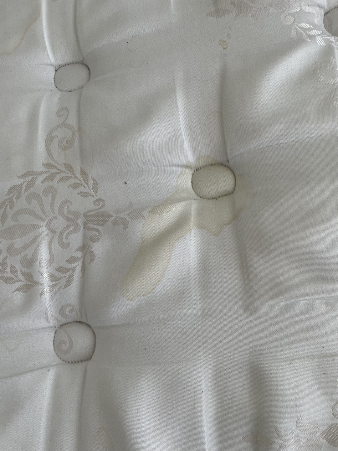 Free spring Queen Mattress - photo 5