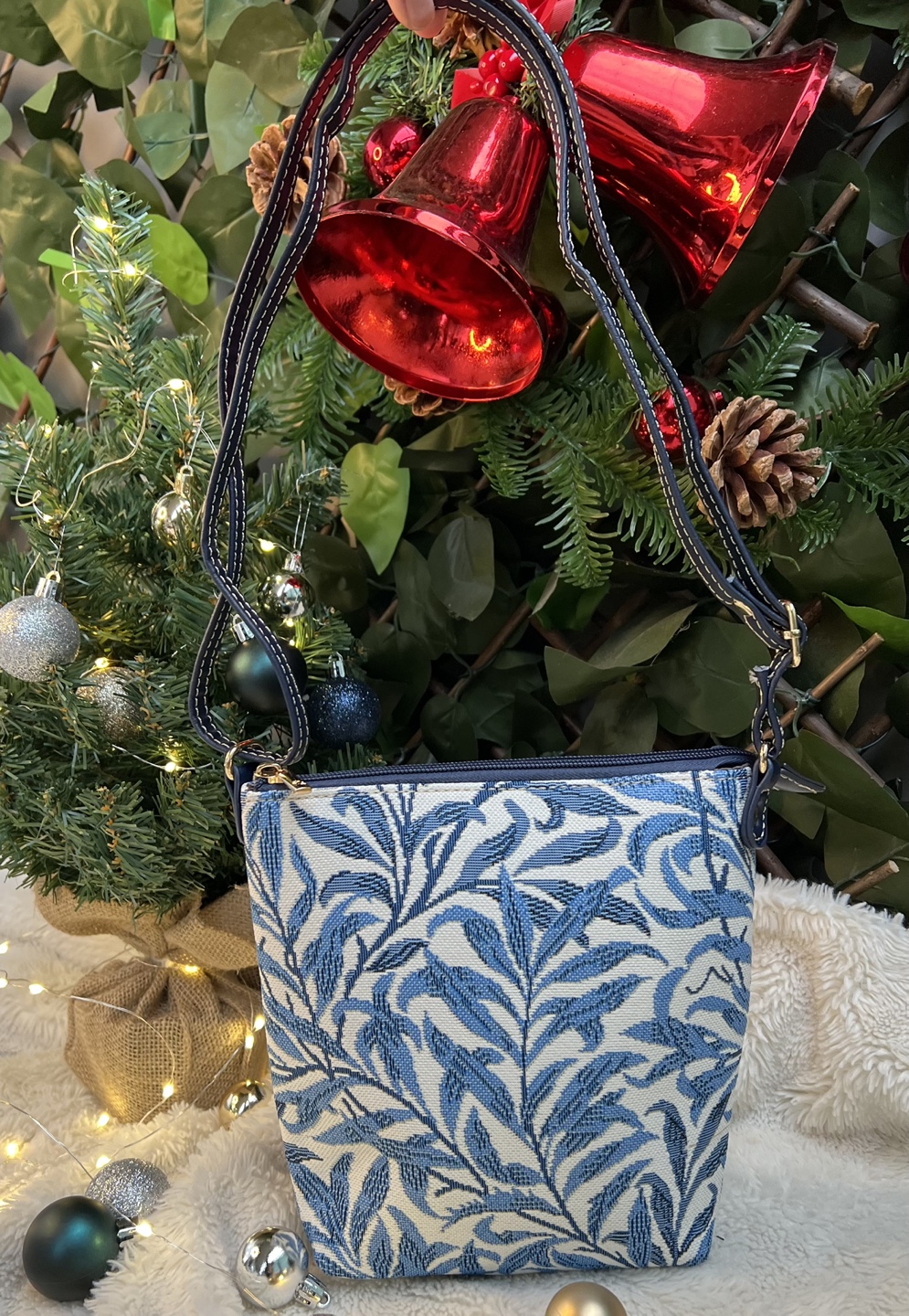 Cross body purse with pockets - winter edition (2 pockets)