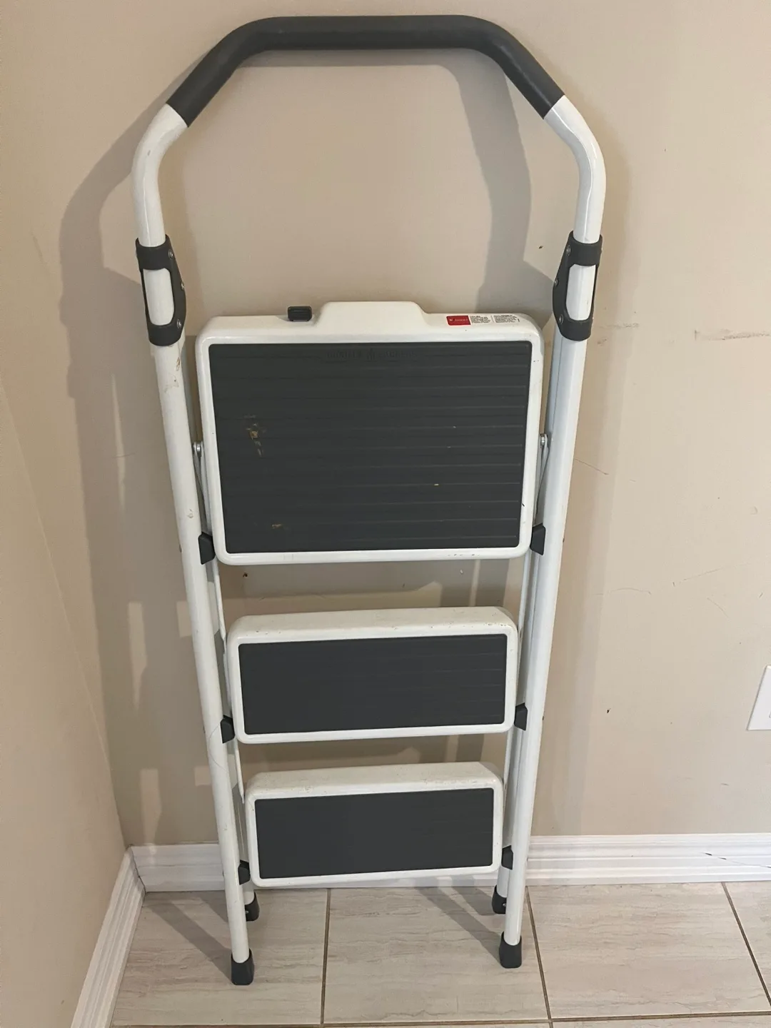 3 Step Ladder image indicator(2)