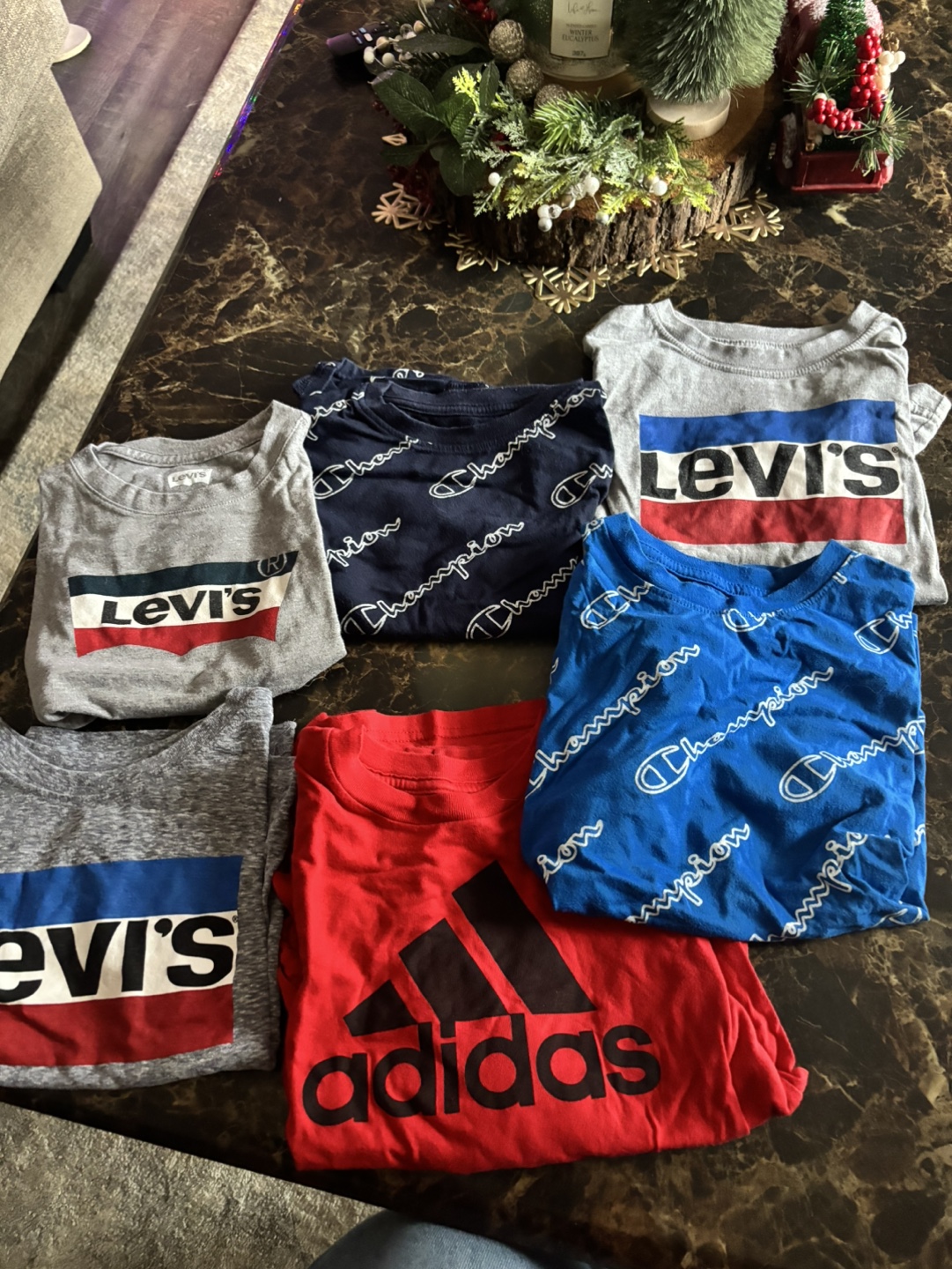 Bundle of 9 Boys T-Shirts - photo 3