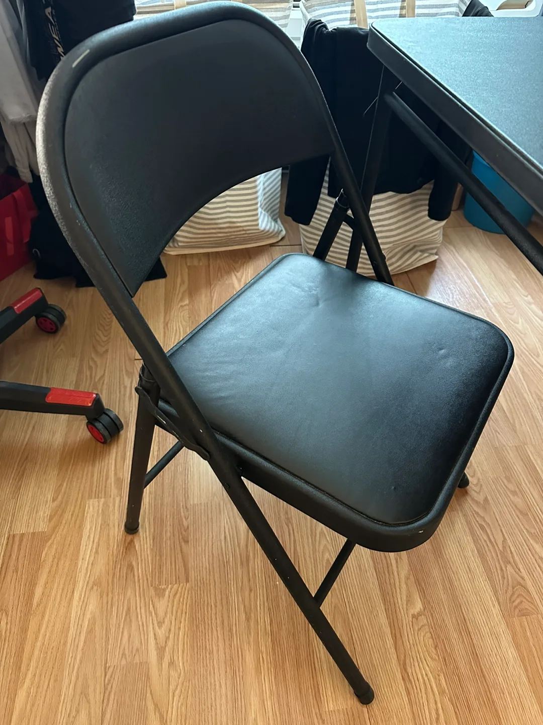 Folding Table and Chairs Set image indicator(2)