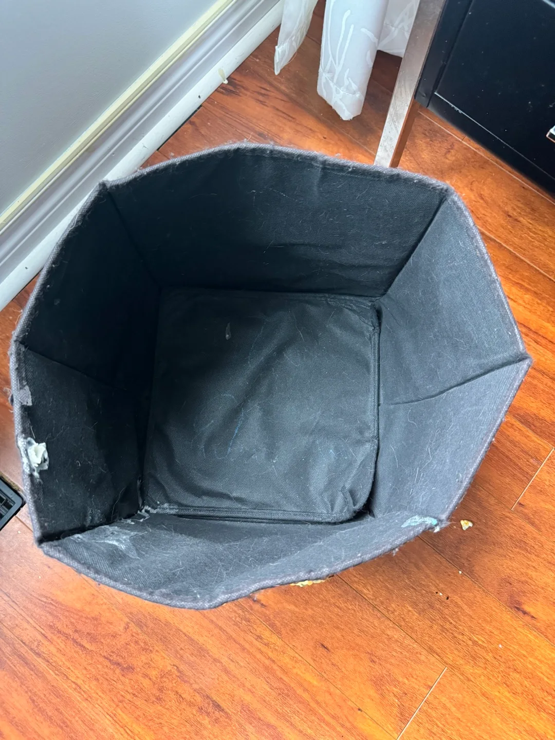 Gold Sequin and Black Soft Organizer image indicator(2)