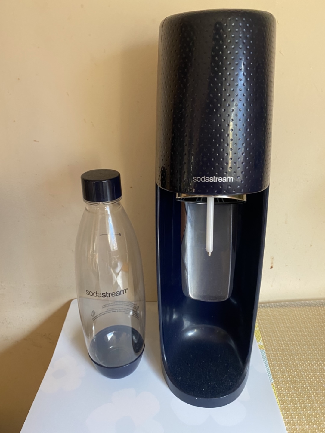 SodaStream Sparkling Water Maker - photo 2