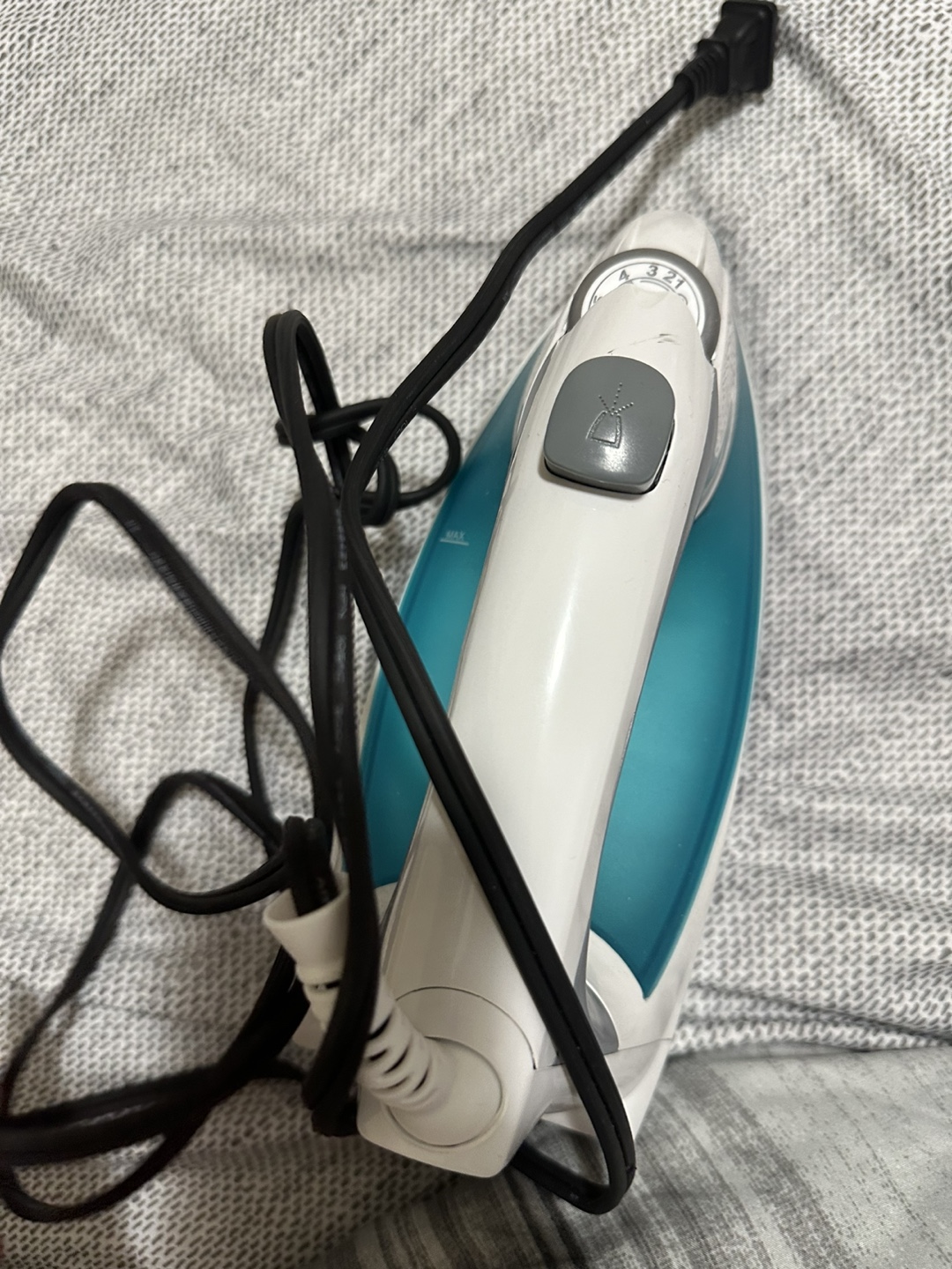 Black+Decker Iron - photo 3