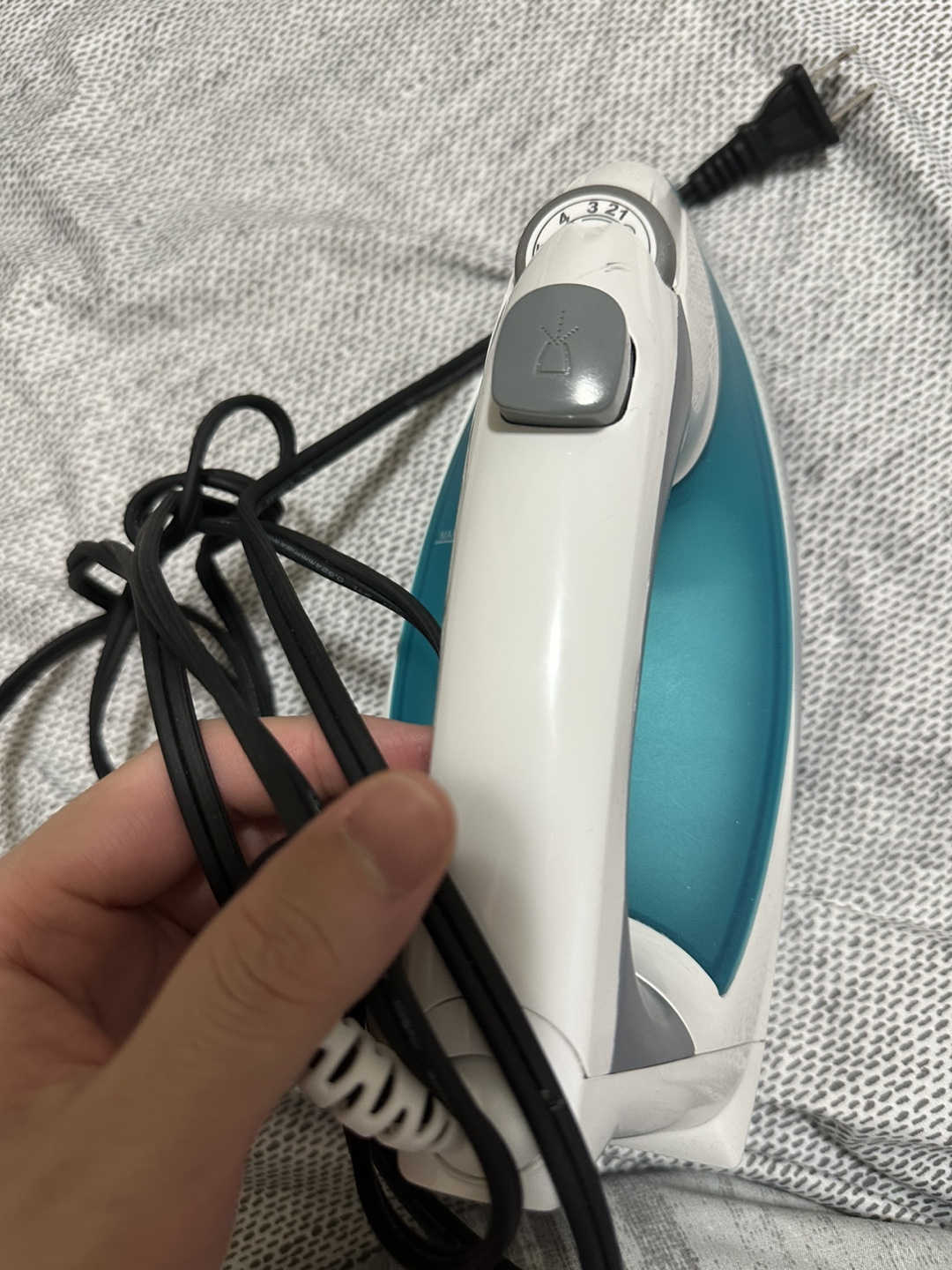 Black+Decker Iron - photo 2