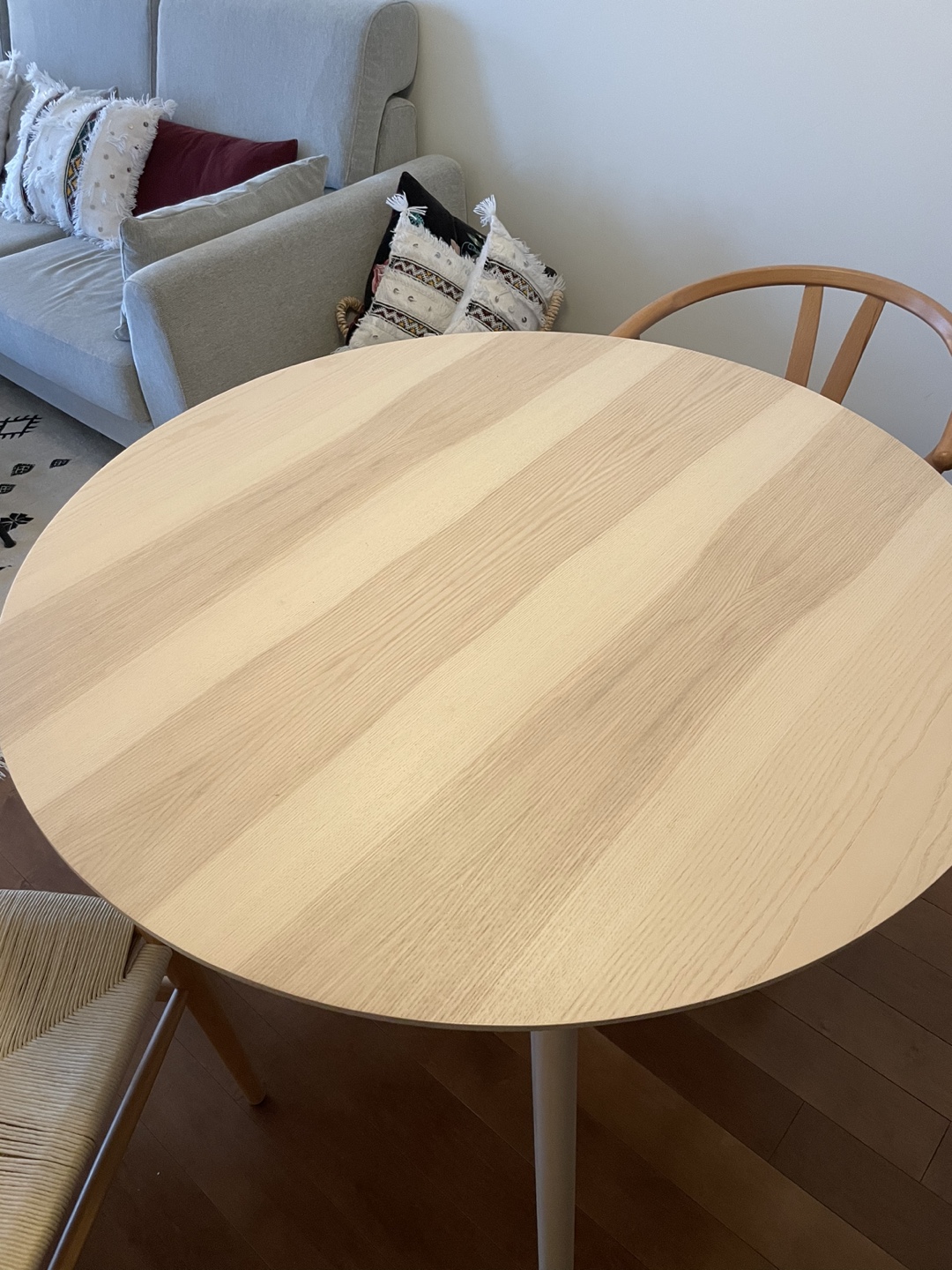 Natural Wood 4 Seater Dining Table 41 3/8”