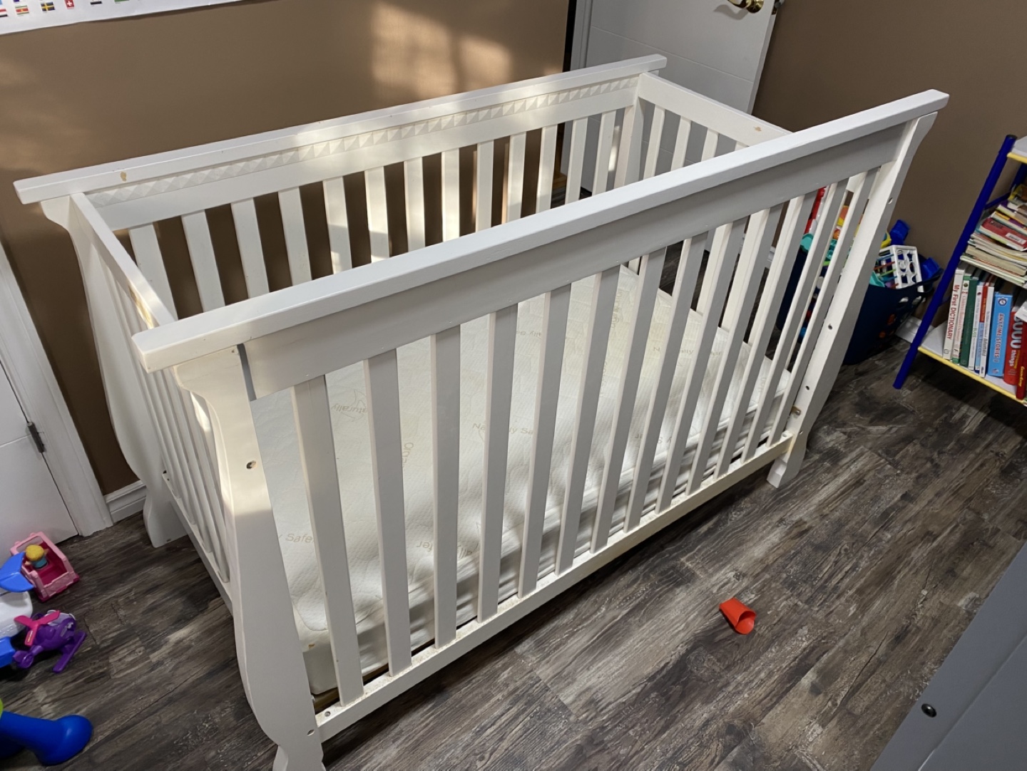 White Crib - photo 2