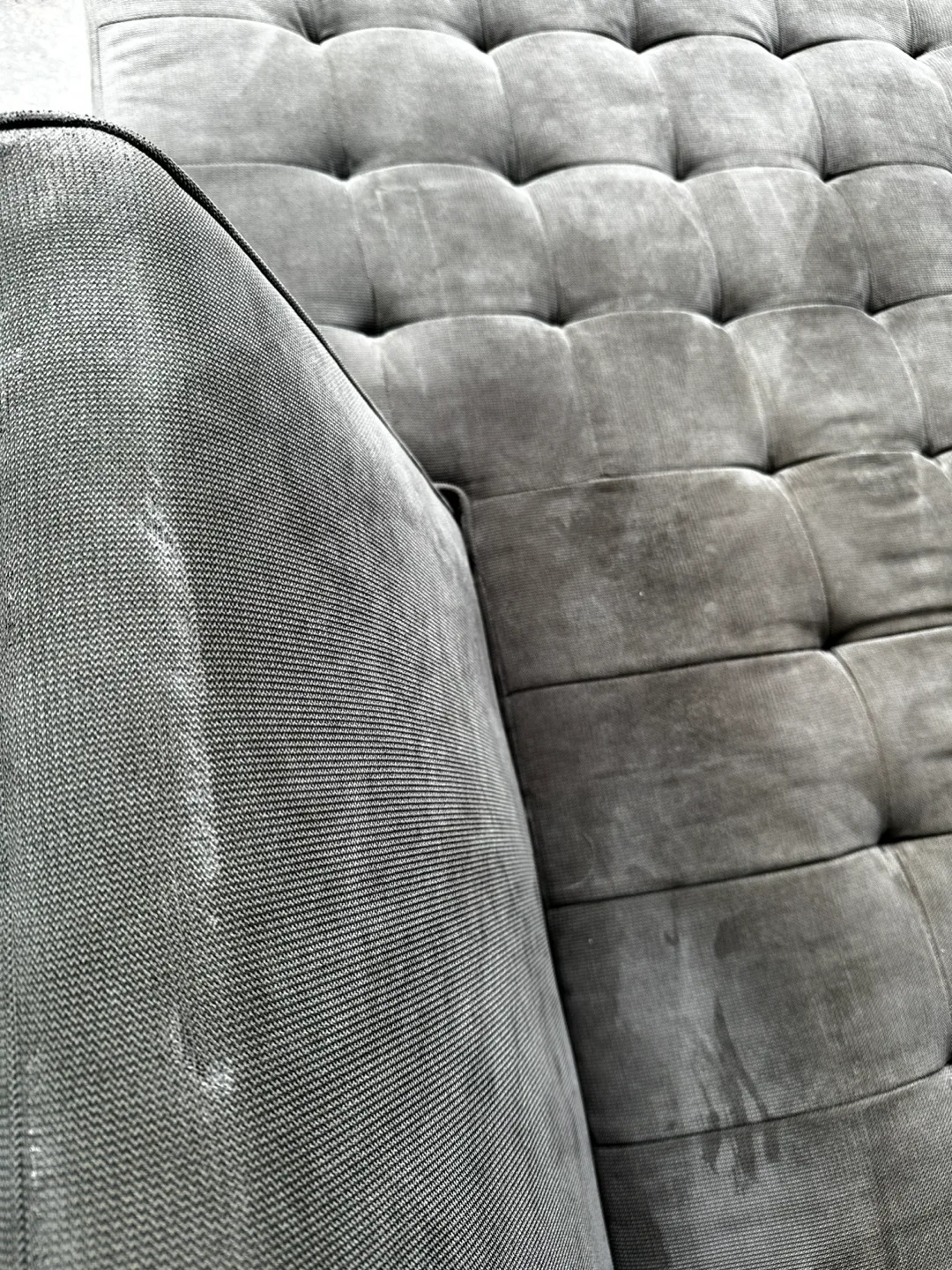 Grey Sectional Sofa image indicator(3)