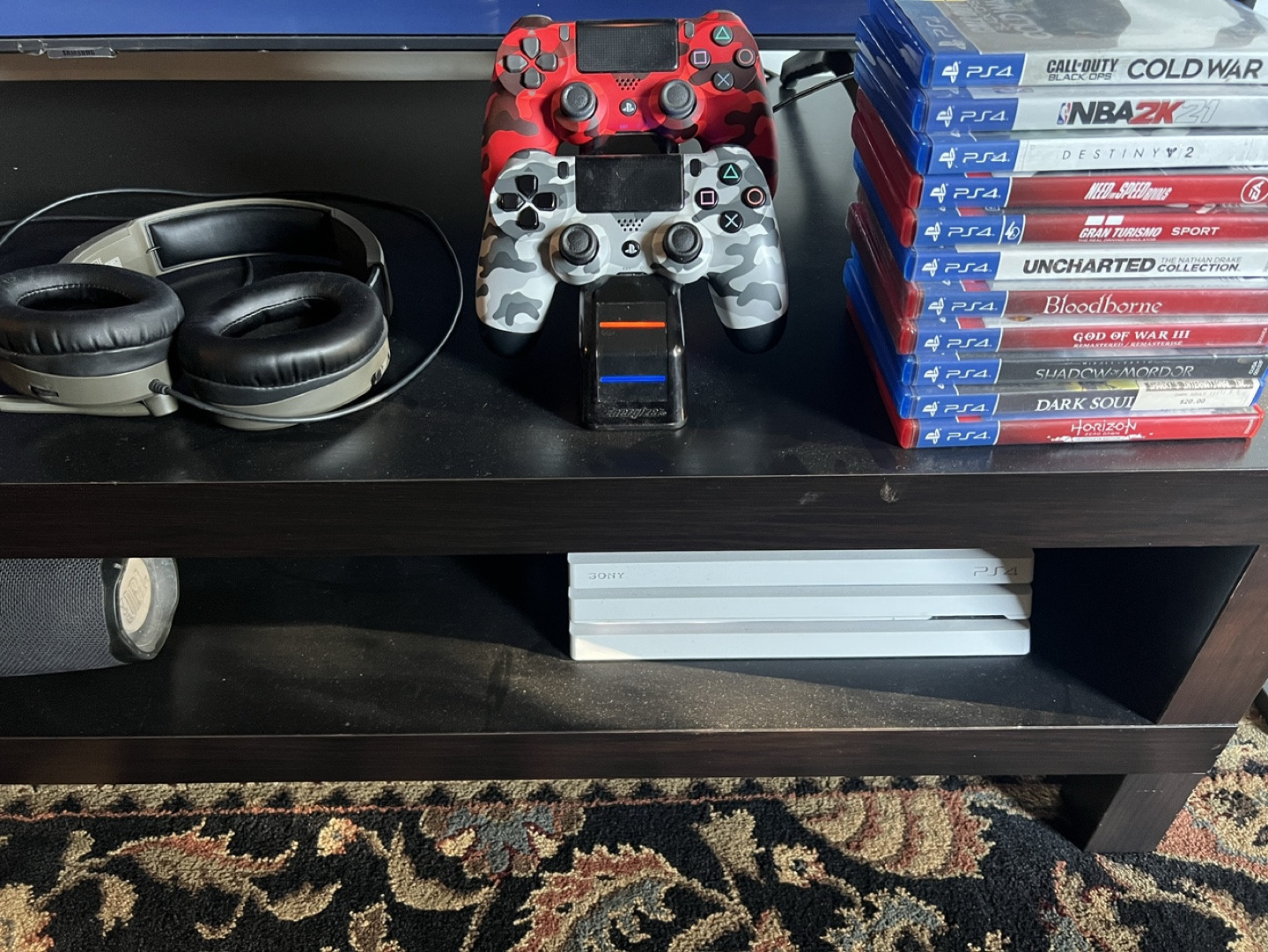 2TB white PS4 pro with 11 Games & Accessories