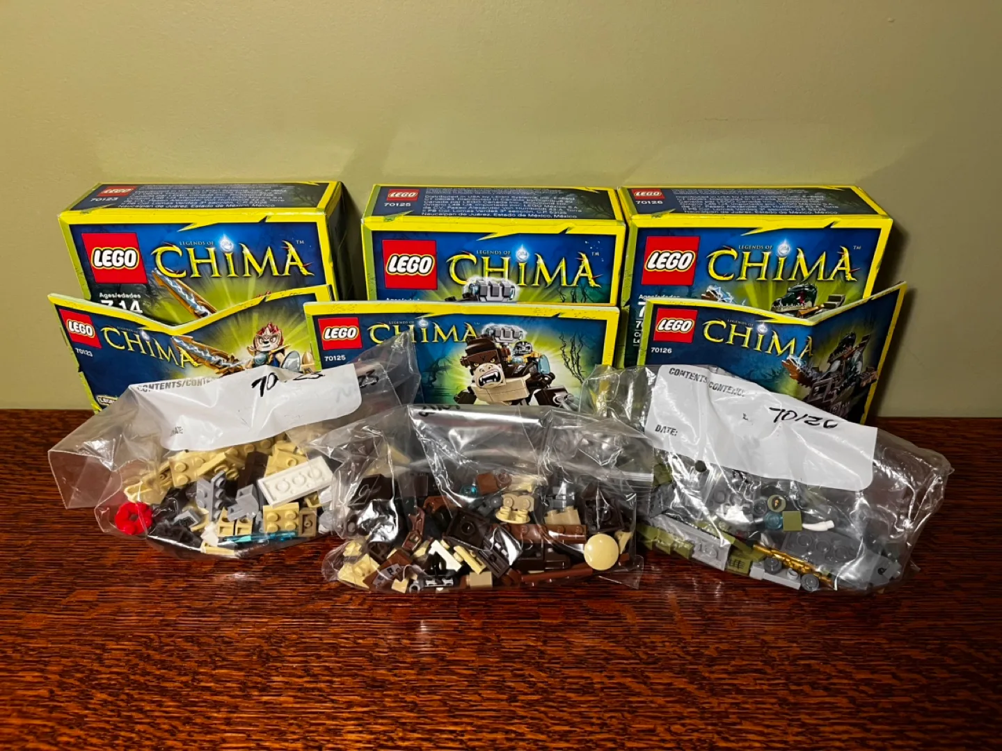 LEGO Chima Beasts / Lion, Gorilla, Crocodile (3 Sets) image indicator(3)