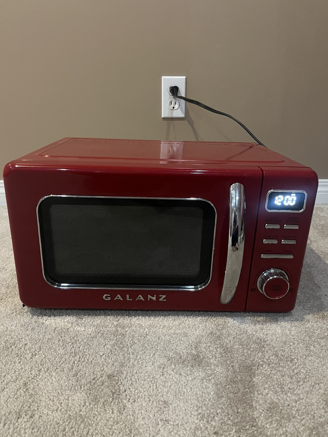 Galanz Small Microwave