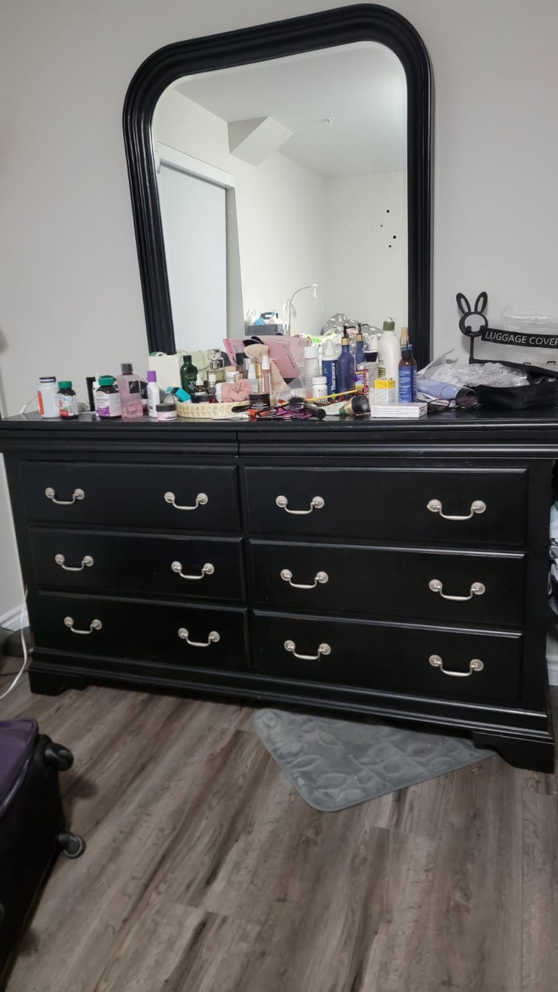 Black dresser with 6 drawers - photo 2