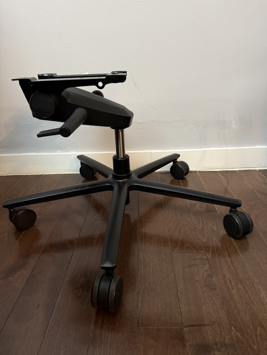 Office chair base - photo 2