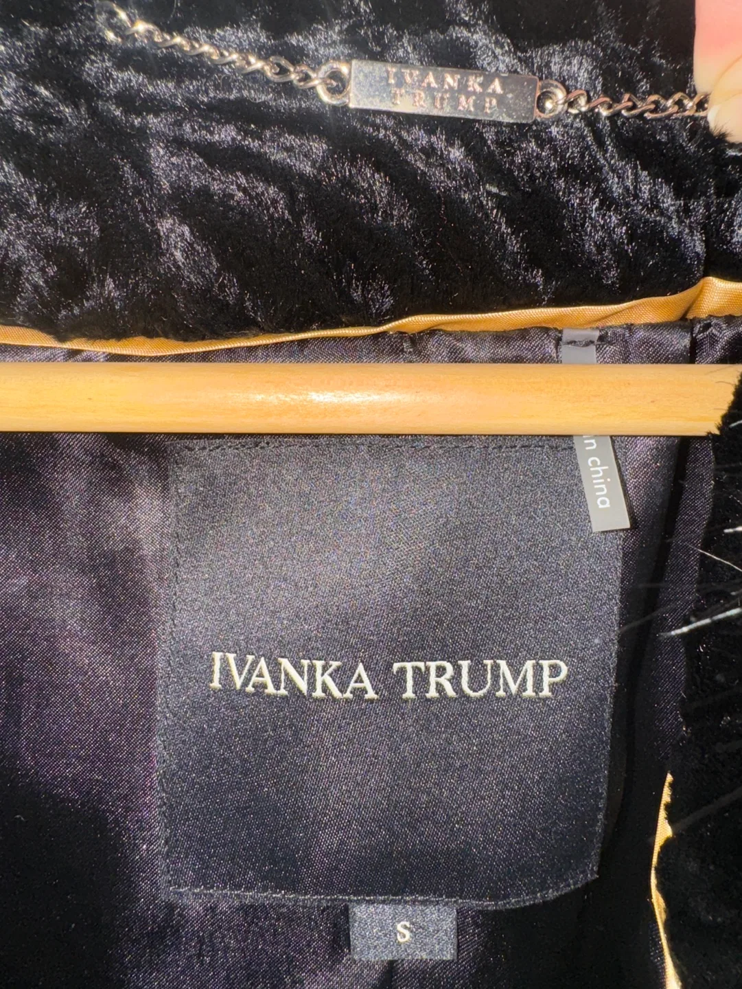 NEW Small Ivanka Trump Black Winter Faux Fur Coat with Collar image indicator(3)