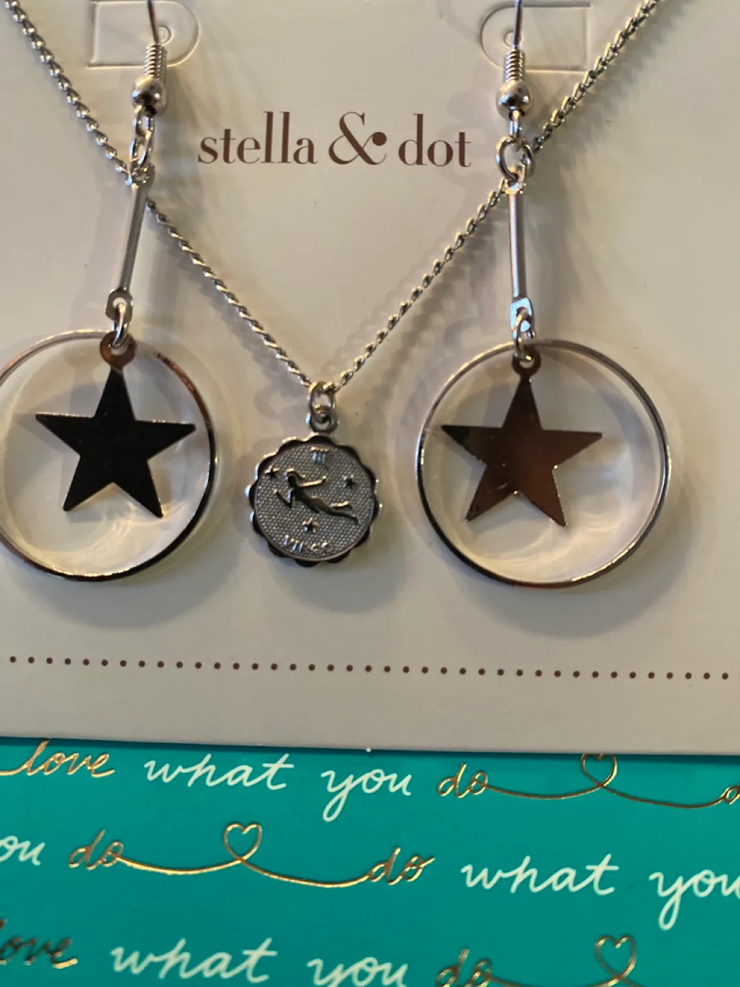 Virgo Necklace and star Earrings Set image indicator(2)